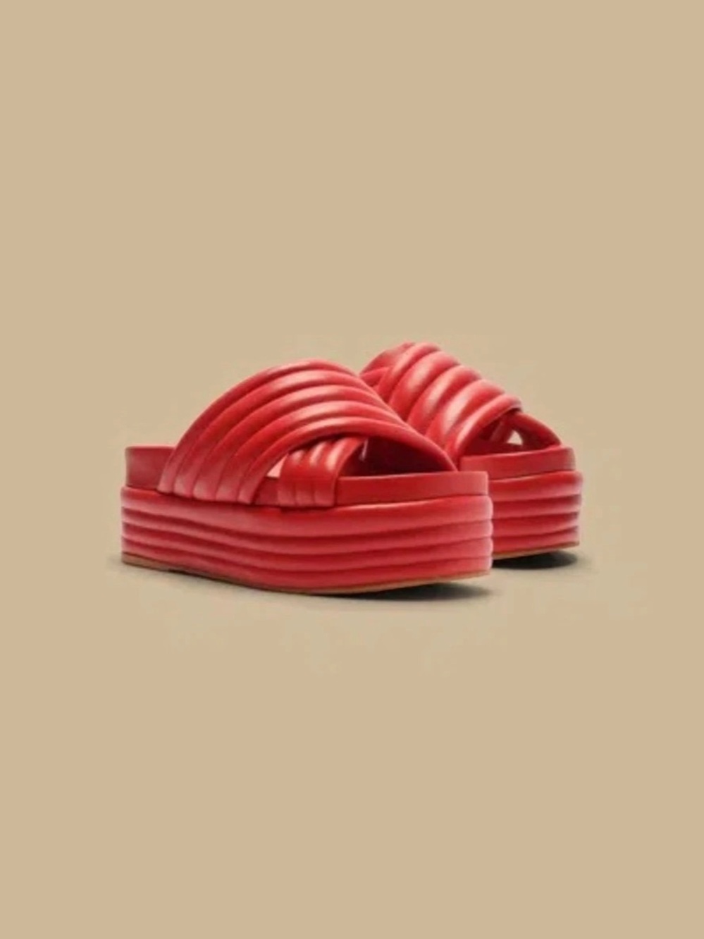 FARM RIO Platform Slide Sandals in Red US 7